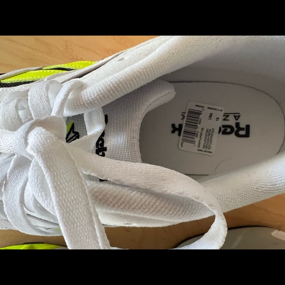 Brand new Classic Reebok Aztrek - Sold Out - Size 13m. - Picture 6 of 6